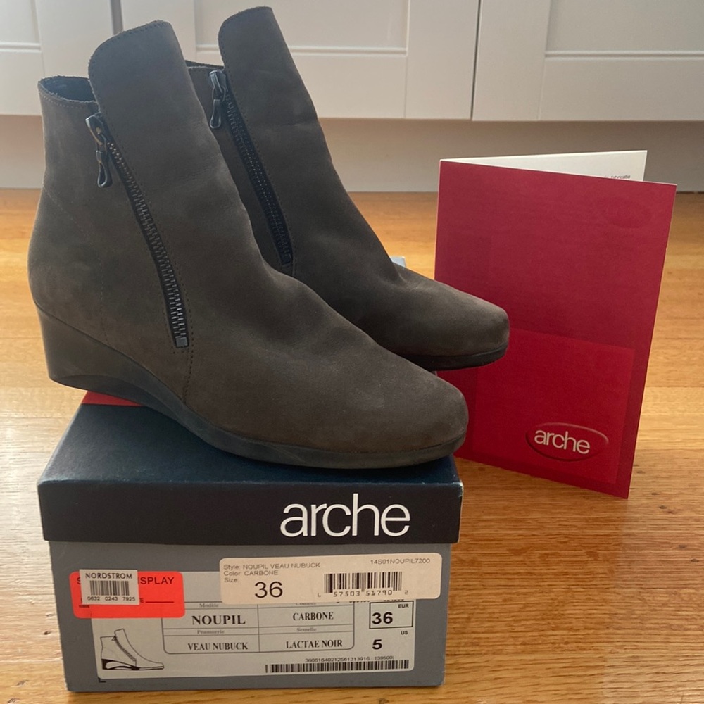 Arche Noupil Veau Nubuck Wedge Booties